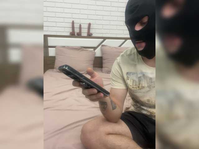 Oyster-lemon's BongaCams show and profile