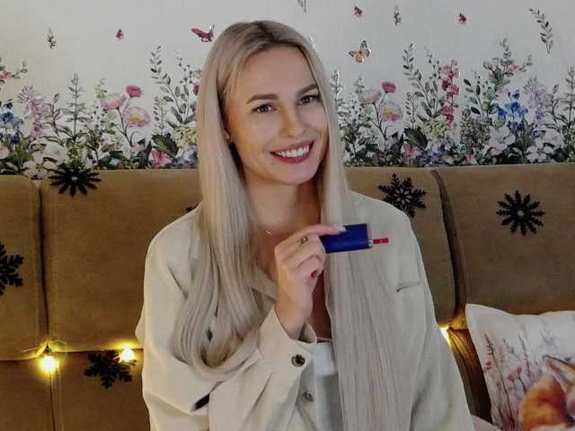 Katerina-space's BongaCams show and profile