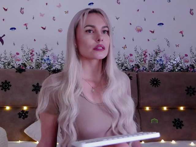 Katerina-space's BongaCams show and profile