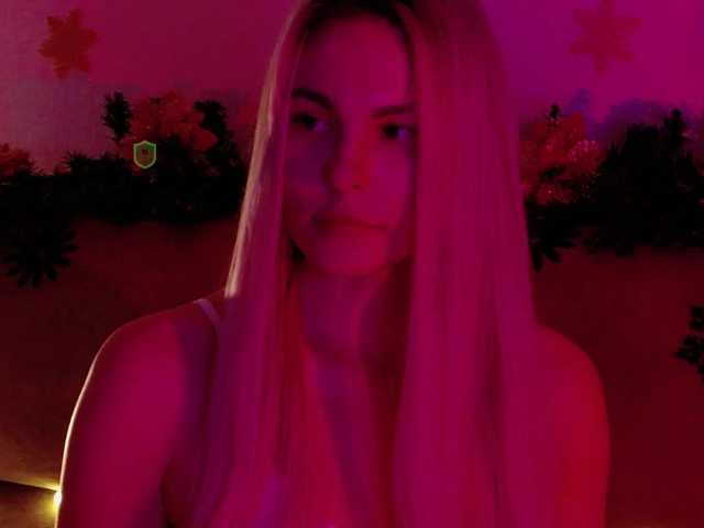 Katerina-space's BongaCams show and profile