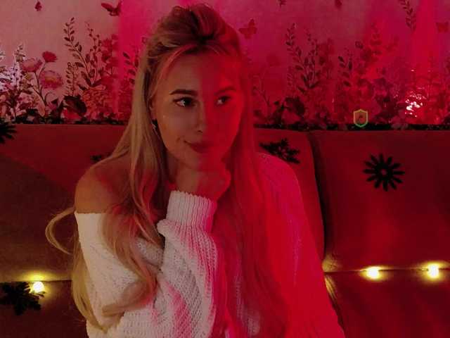 Katerina-space's BongaCams show and profile