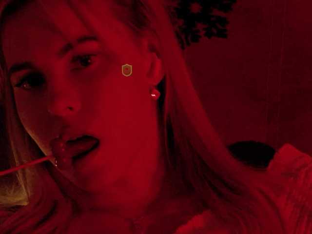 Katerina-space's BongaCams show and profile