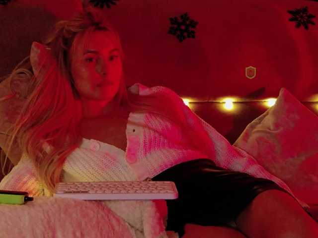 Katerina-space's BongaCams show and profile