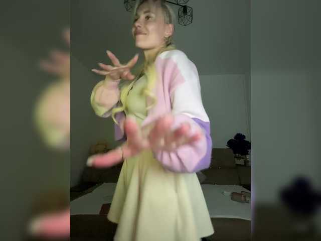 Katerina-space's BongaCams show and profile