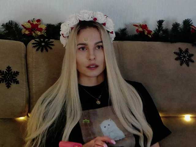 Katerina-space's BongaCams show and profile