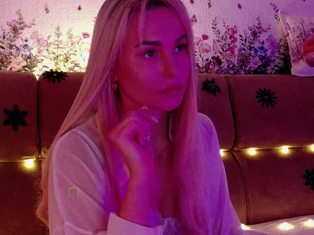 Katerina-space's BongaCams show and profile