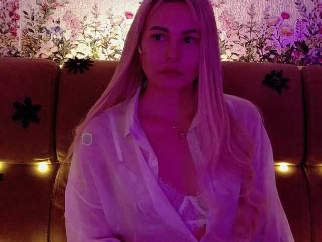 Katerina-space's BongaCams show and profile