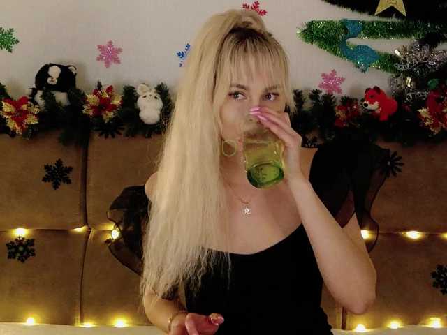 Katerina-space's BongaCams show and profile