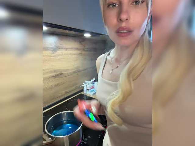 Katerina-space's BongaCams show and profile