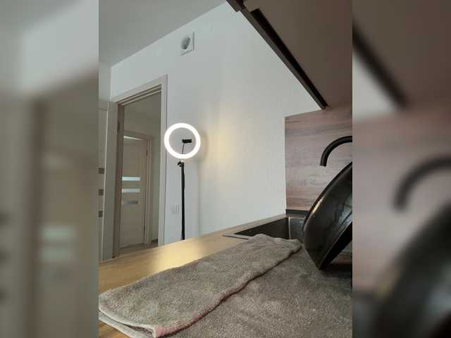 Katerina-space's BongaCams show and profile