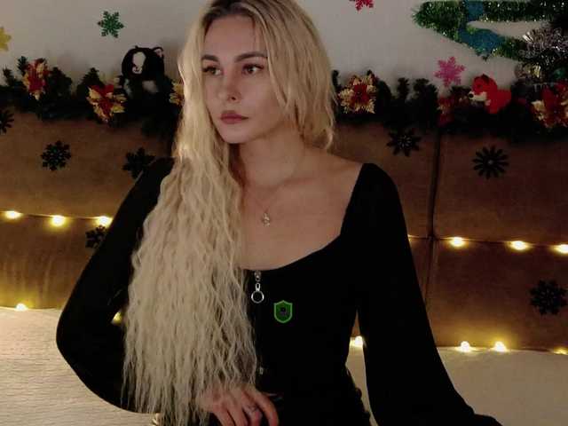 Katerina-space's BongaCams show and profile