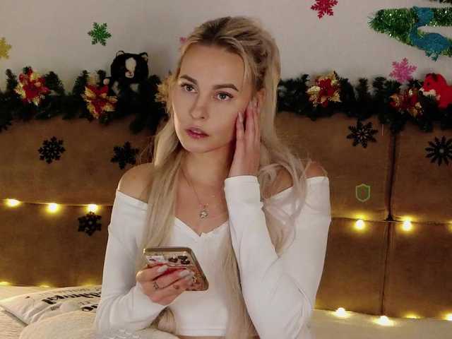 Katerina-space's BongaCams show and profile