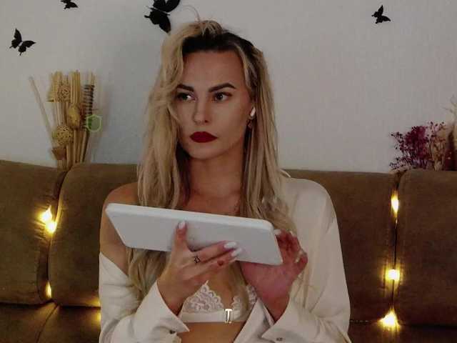 Katerina-space from BongaCams is Freechat