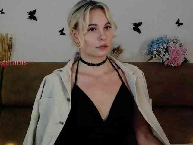 Katerina-space Live Webcam on BongaCams