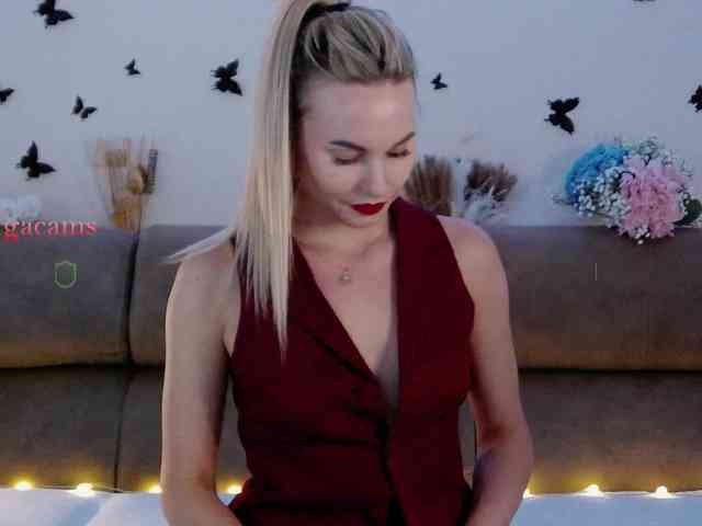 Katerina-space Live Webcam on BongaCams
