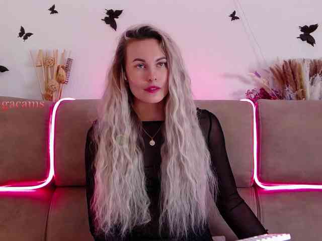 free nude chat room Katerina-space