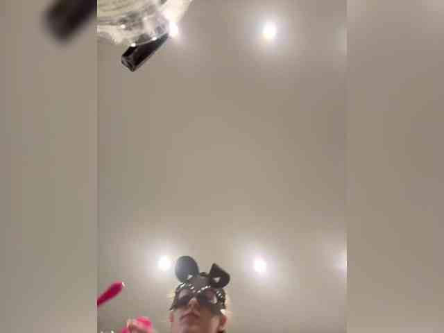 apple15promax webcam