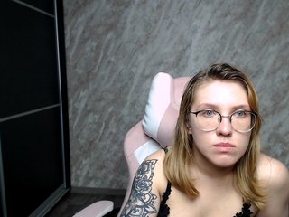 Regimasmile Porn Show