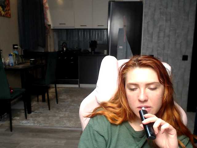 Regimasmile's BongaCams show and profile