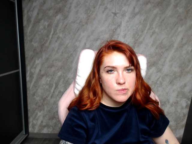 Regimasmile's BongaCams show and profile