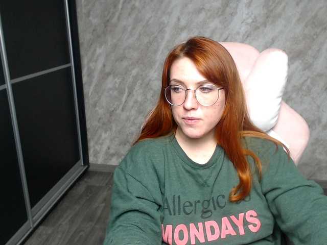 Regimasmile from BongaCams is Freechat