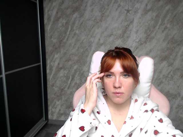 Regimasmile's BongaCams show and profile