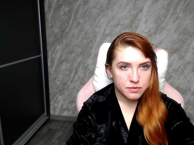 Regimasmile's BongaCams show and profile