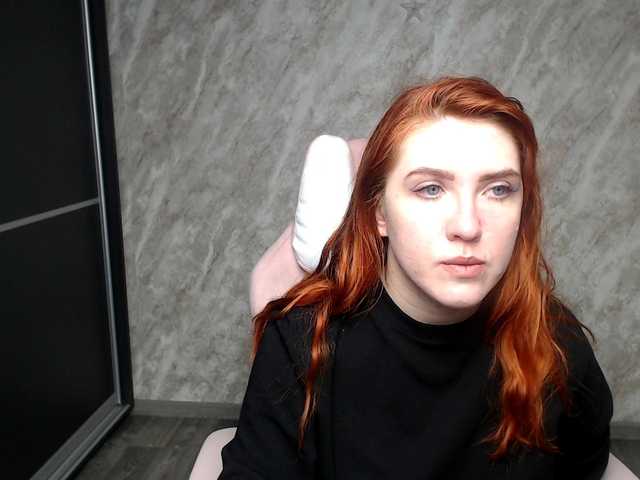 Regimasmile's BongaCams show and profile