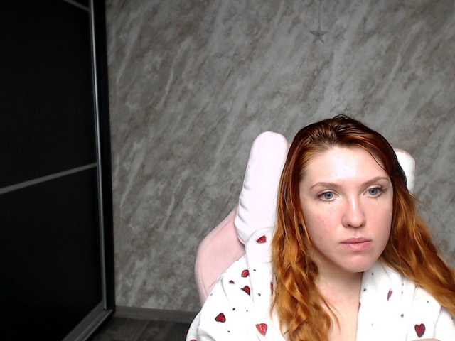 Regimasmile's BongaCams show and profile