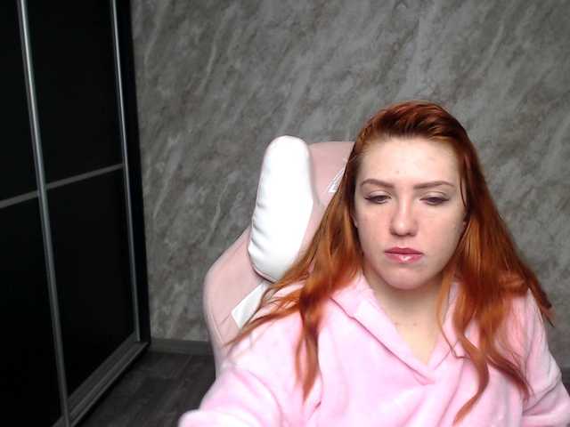 Regimasmile's BongaCams show and profile