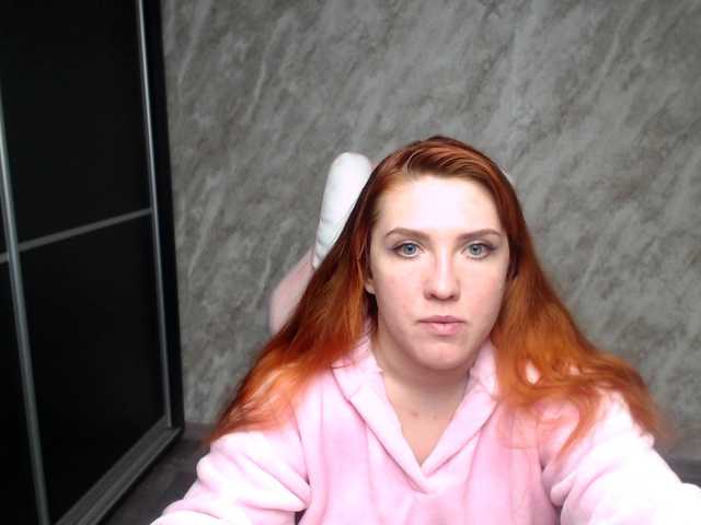 Regimasmile's BongaCams show and profile