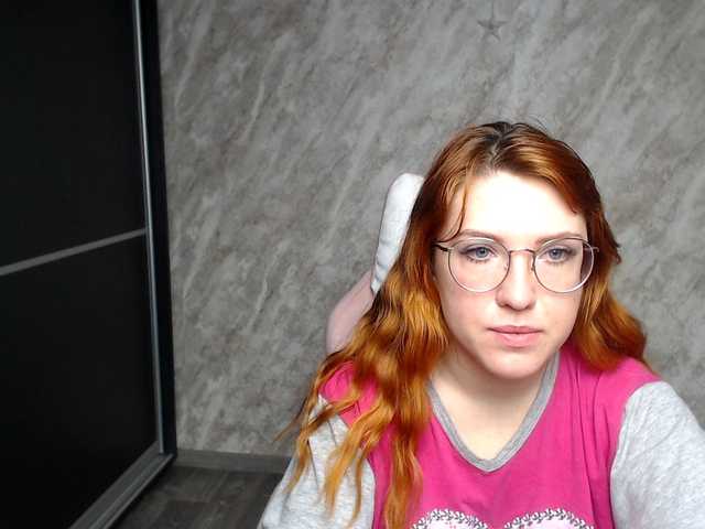 Regimasmile's BongaCams show and profile