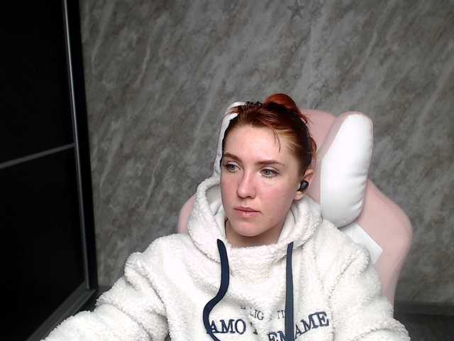 Regimasmile's BongaCams show and profile