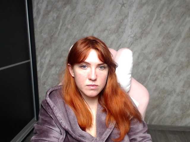 Regimasmile's BongaCams show and profile