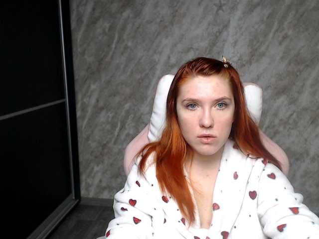 Regimasmile's BongaCams show and profile