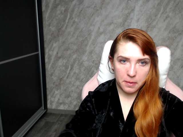 Regimasmile's BongaCams show and profile
