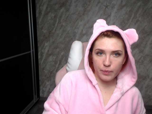 Regimasmile's BongaCams show and profile