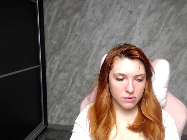 Regimasmile's BongaCams show and profile