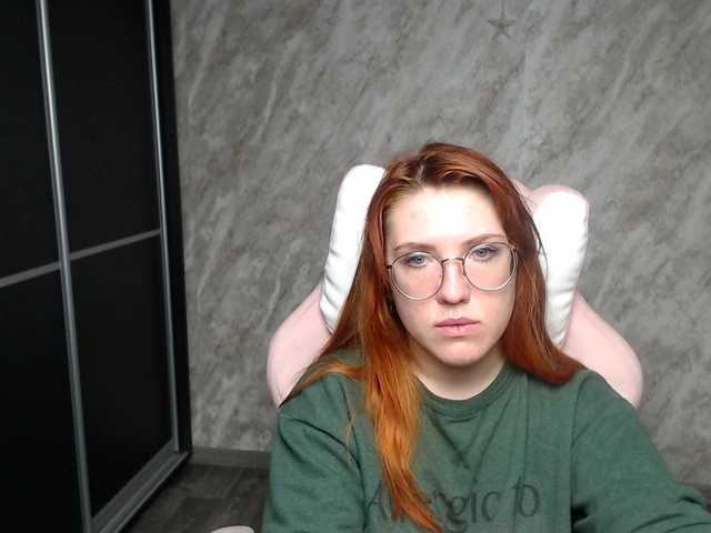 Regimasmile's BongaCams show and profile