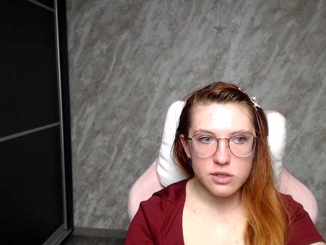 Regimasmile's BongaCams show and profile