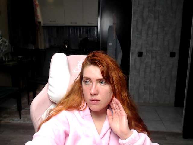 Regimasmile's BongaCams show and profile