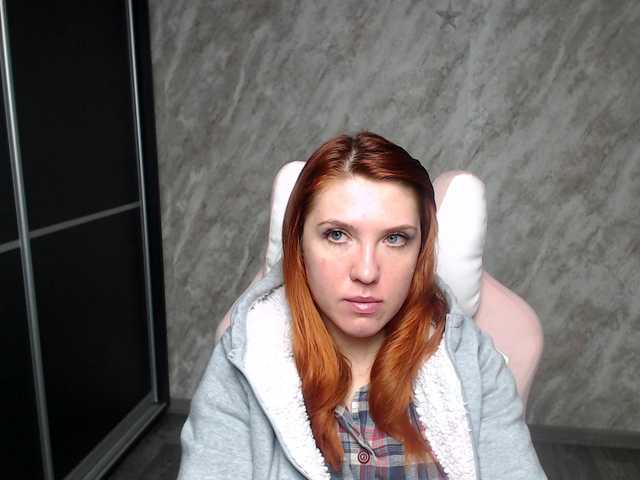 Regimasmile's BongaCams show and profile