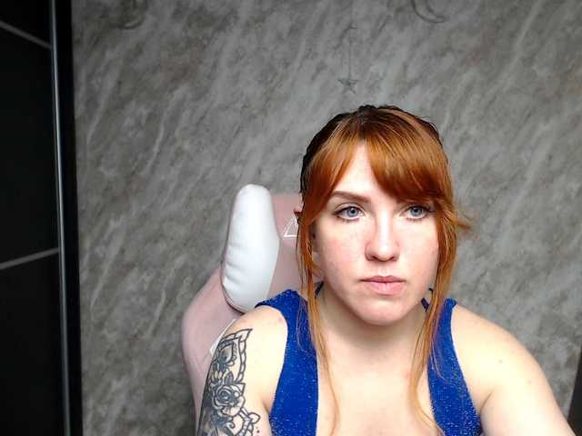 Regimasmile's BongaCams show and profile