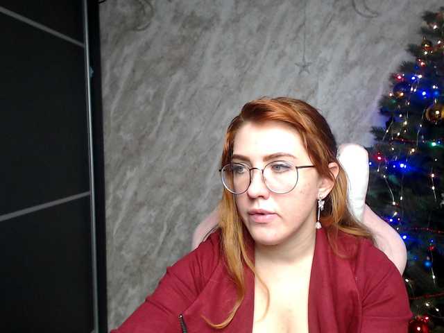 Regimasmile's BongaCams show and profile