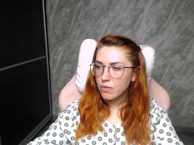 Regimasmile's BongaCams show and profile