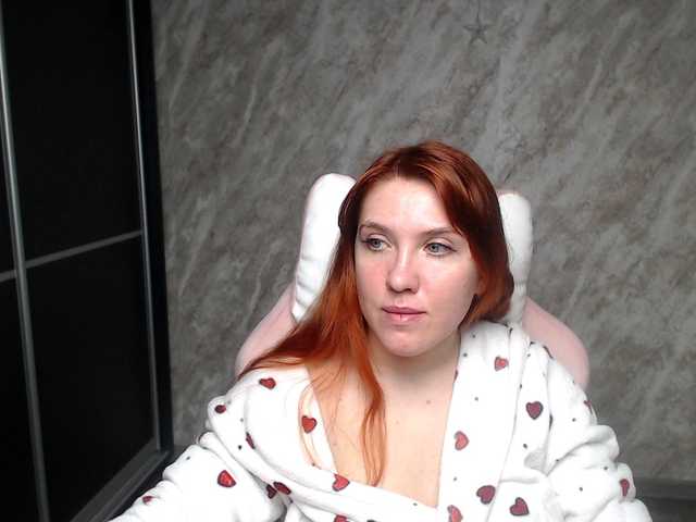 Regimasmile's BongaCams show and profile