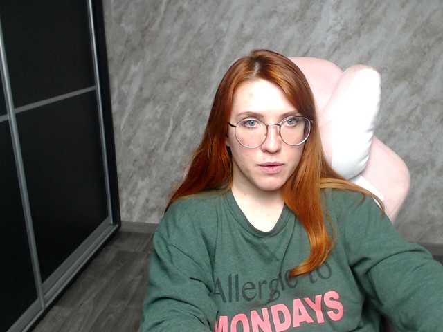 Regimasmile's BongaCams show and profile