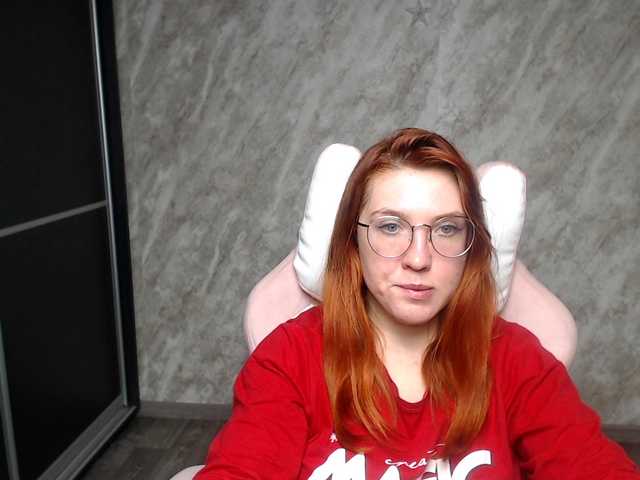 Regimasmile's BongaCams show and profile