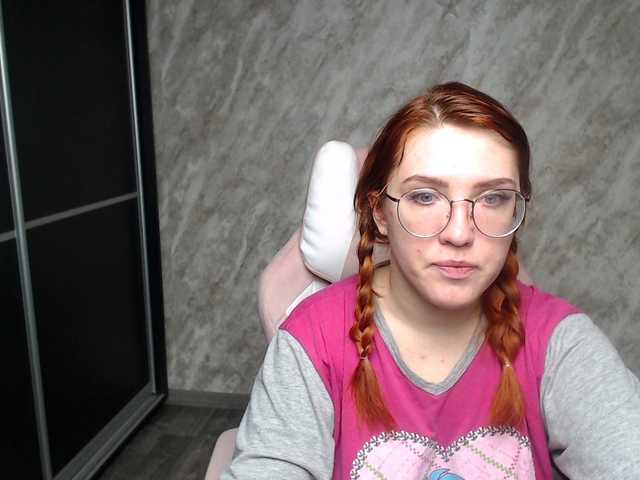 Regimasmile's BongaCams show and profile