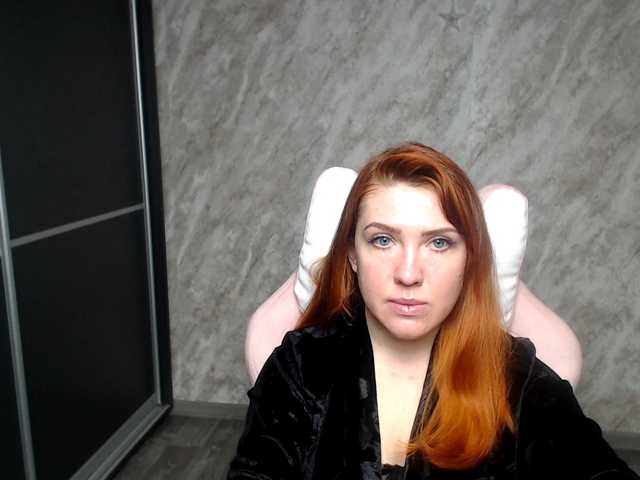 Regimasmile's BongaCams show and profile